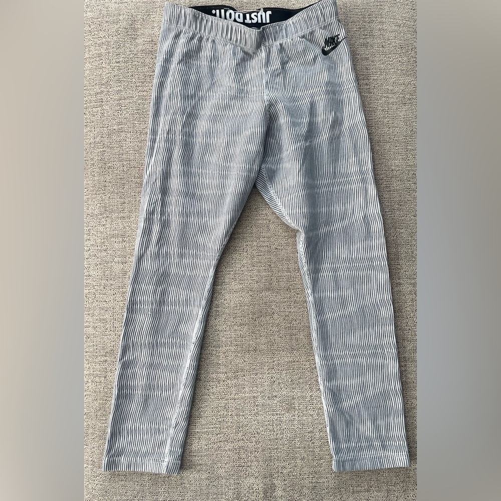 Nike Men's Skinny Striped Jeans - Gray